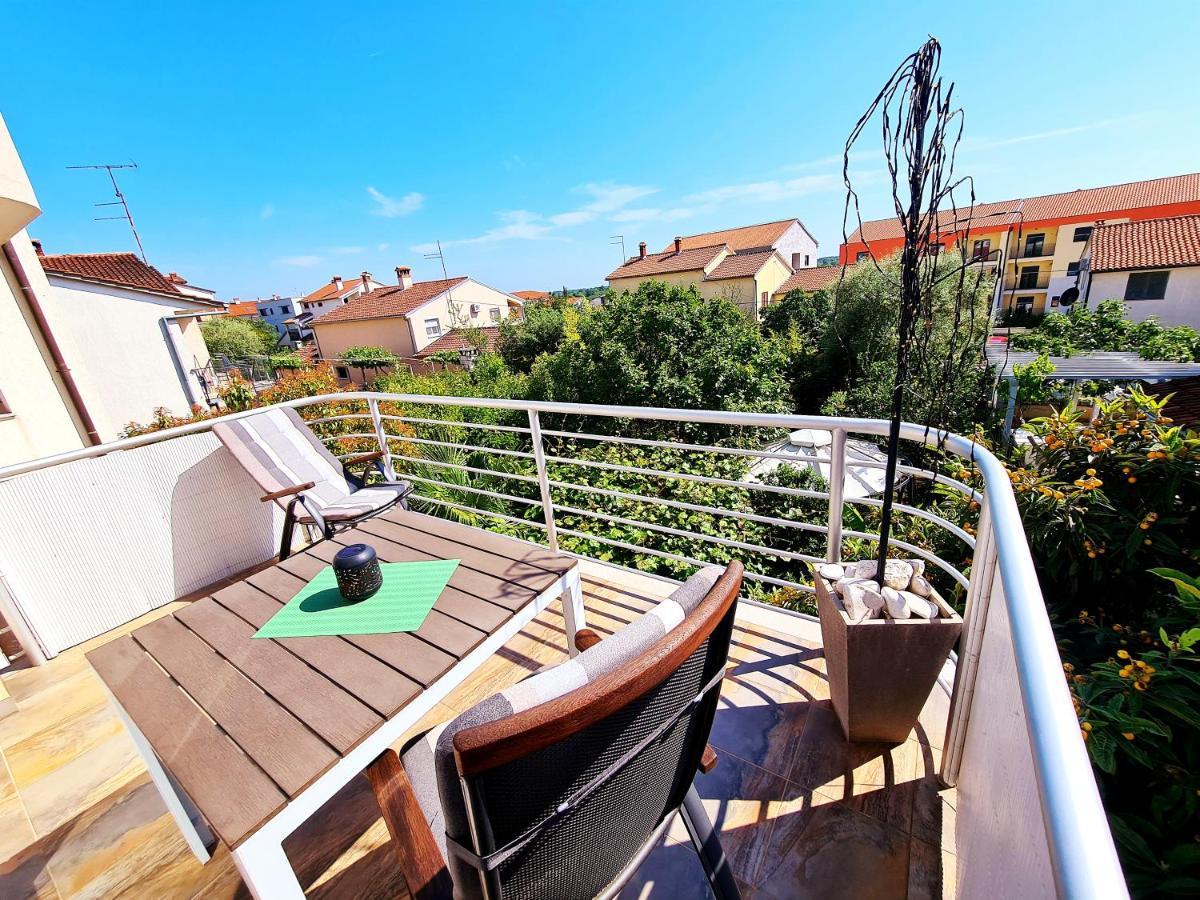 Pakua Apartments & Penthouse Ровінь Екстер'єр фото