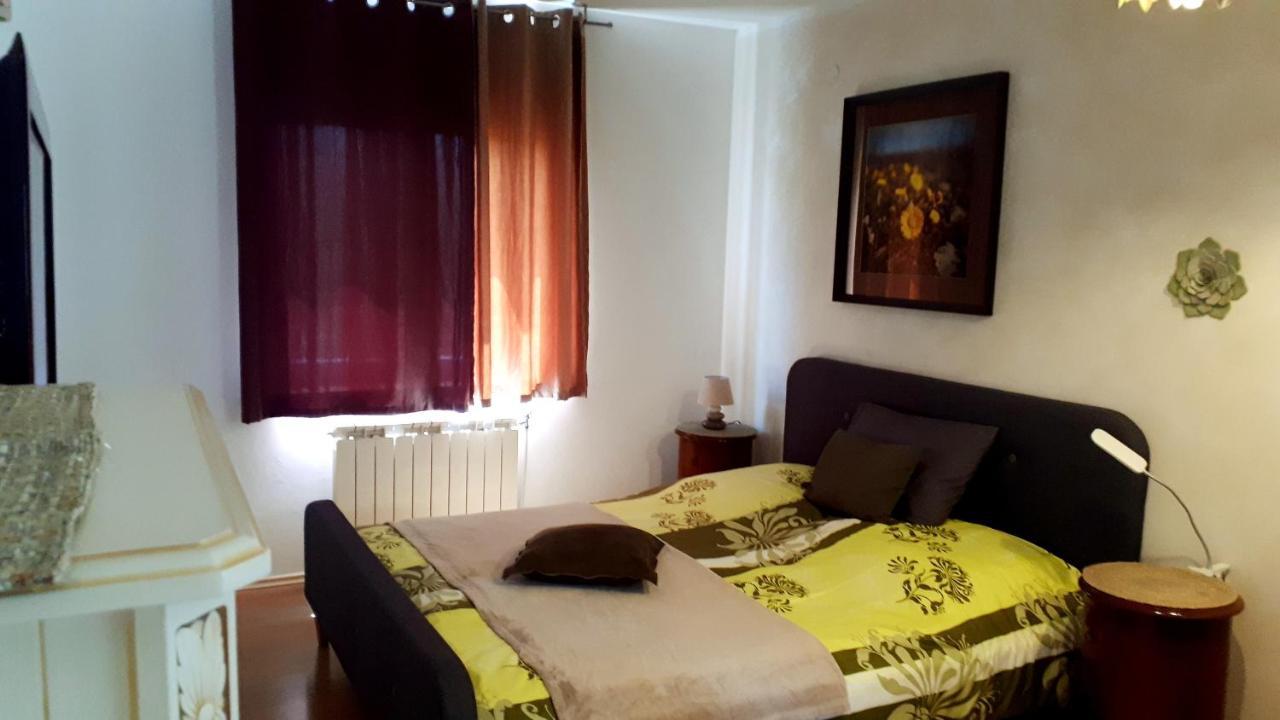 Pakua Apartments & Penthouse Ровінь Екстер'єр фото