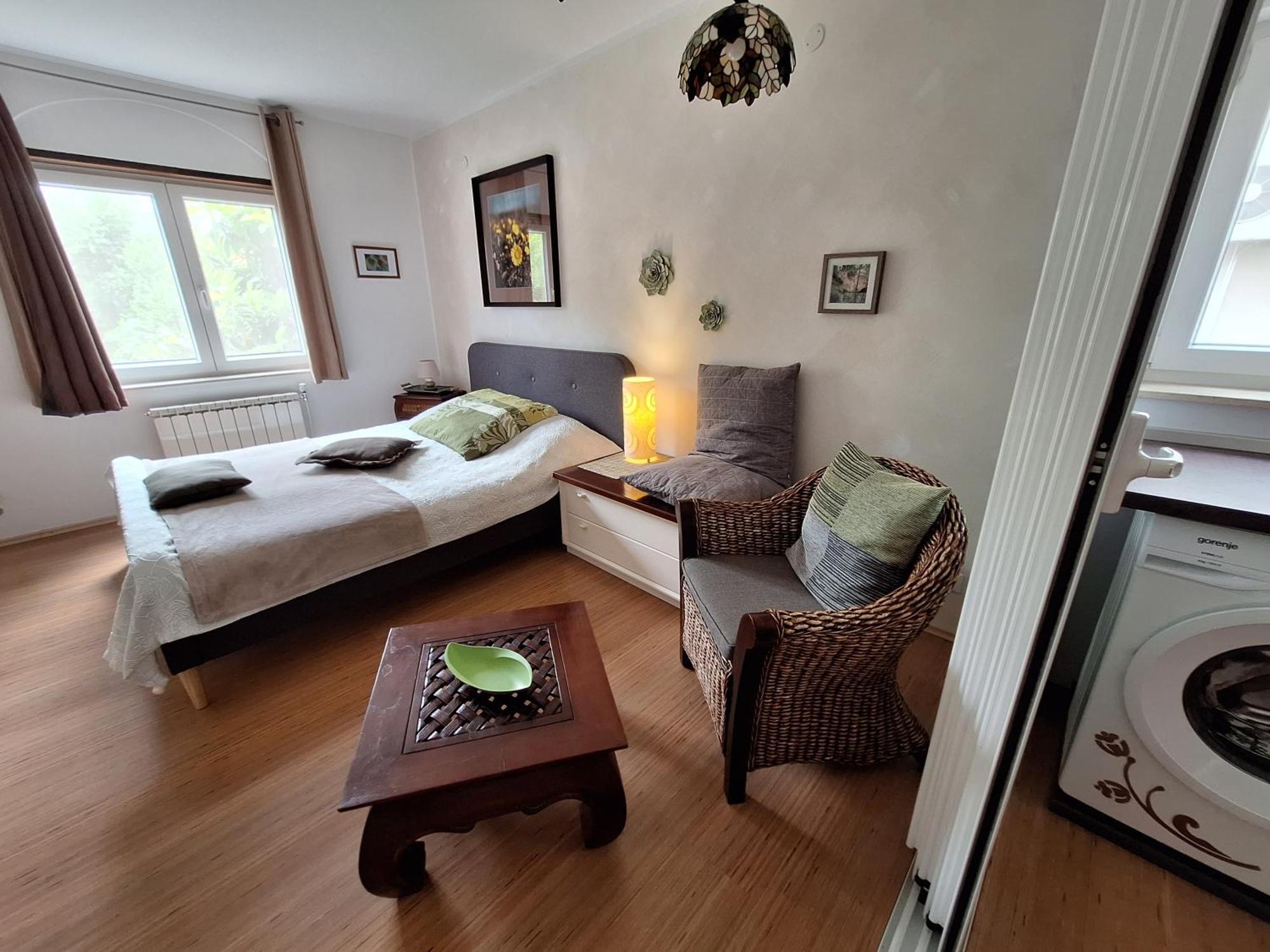 Pakua Apartments & Penthouse Ровінь Екстер'єр фото