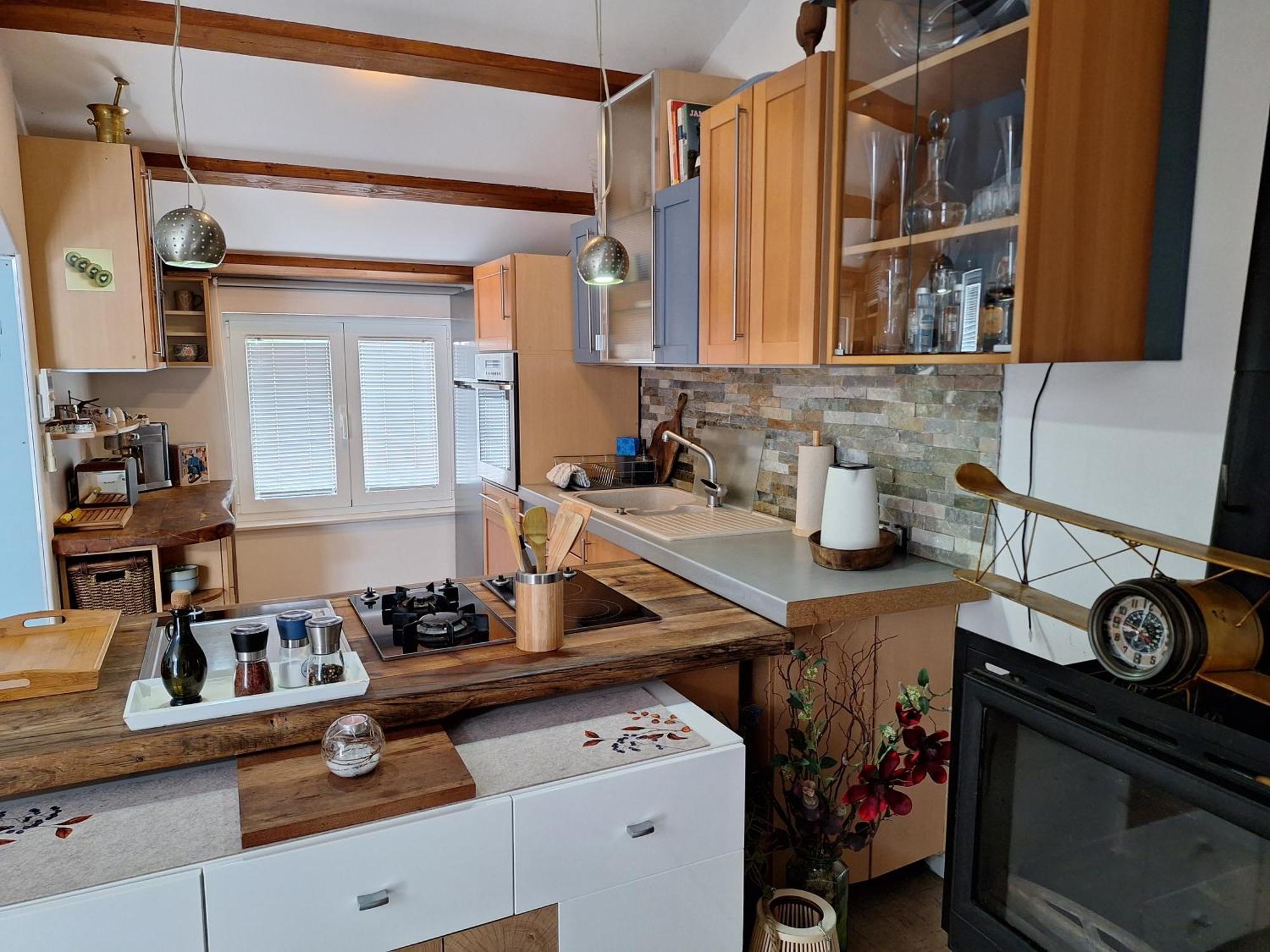 Pakua Apartments & Penthouse Ровінь Номер фото
